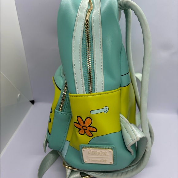 Loungefly Mystery Machine Scooby-Doo and Gang Backpack - Picture 3 of 5